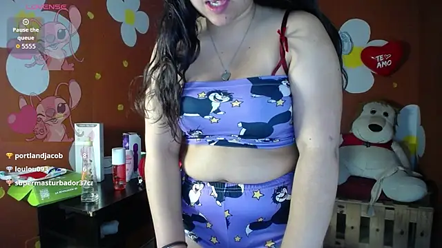 Snapshot of VirellaAshford chatting on 1, 4, 2026 VirellaAshford online show from 1, 4, 2026