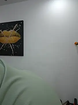 Snapshot of DaisyLuvsYou_ chatting on 10, 6, 2026 DaisyLuvsYou online show from 10, 6, 2026