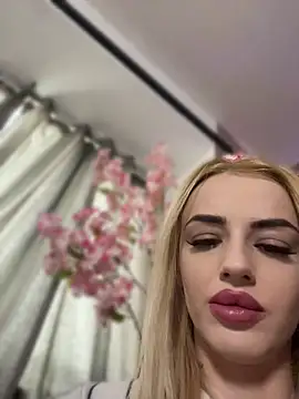 Snapshot of elektra_star chatting on 21, 5, 2026 elektra star online show from 21, 5, 2026