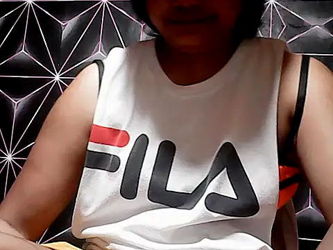 Snapshot of Flowerbebe chatting on 26, 5, 2026 Flowerbebe online show from 26, 5, 2026