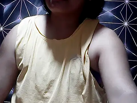 Snapshot of Flowerbebe chatting on 27, 5, 2026 Flowerbebe online show from 27, 5, 2026