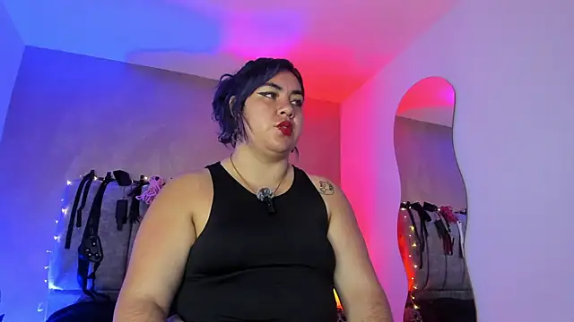 lilith velvet  online show from 27, 3, 2026