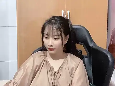 Sunny2868 online show from 17, 4, 2026