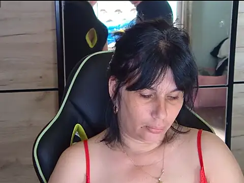 tess1980 online show from 1, 6, 2026