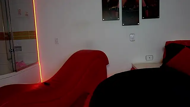 Petitte Mussa online show from 14, 4, 2026