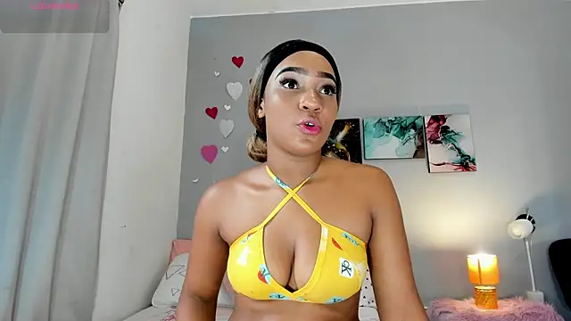 Snapshot of Megann_Browns chatting on 28, 2, 2026 Megann Browns online show from 28, 2, 2026