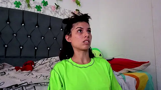 Snapshot of cutninasky chatting on 25, 3, 2026 cutninasky online show from 25, 3, 2026