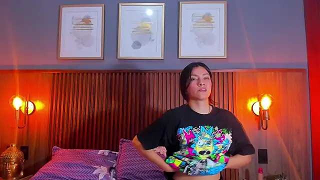 gabyevans4 online show from 24, 3, 2026