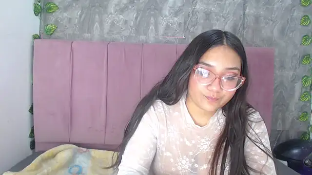 Snapshot of anyela_donecm chatting on 25, 5, 2026 anyela donecm online show from 25, 5, 2026