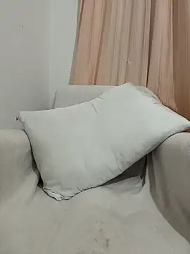 Snapshot of paula_p07 chatting on 10, 3, 2026 paula p07 online show from 10, 3, 2026