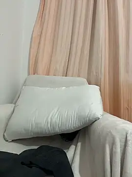 Snapshot of paula_p07 chatting on 1, 4, 2026 paula p07 online show from 1, 4, 2026