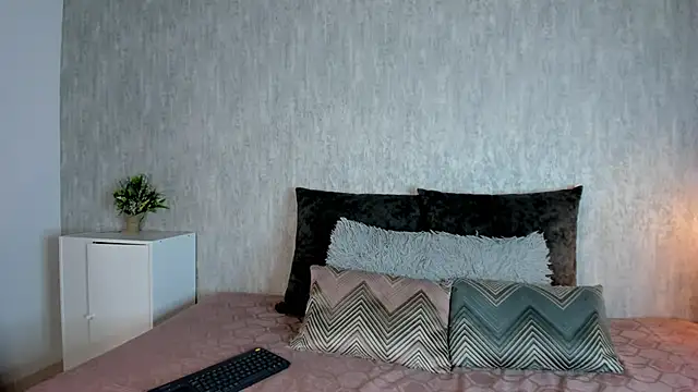 Snapshot of Lore_evans chatting on 24, 3, 2026 Lore evans online show from 24, 3, 2026