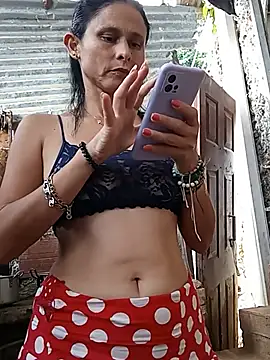 yuliitza4 online show from 1, 6, 2026