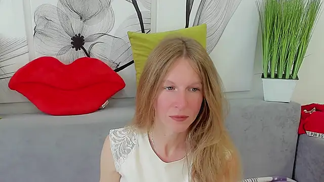 Mira XOo online show from 19, 6, 2026