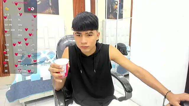 Thiago collinss online show from 25, 6, 2026