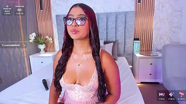 SofiiCruz online show from 24, 4, 2026