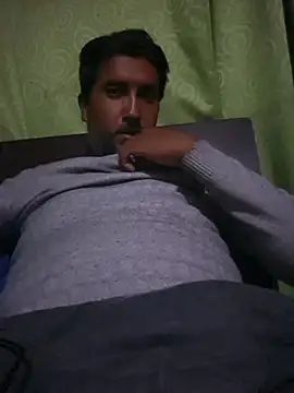 Snapshot of BRAD_MATURE chatting on 1, 4, 2026 BRAD MATURE online show from 1, 4, 2026