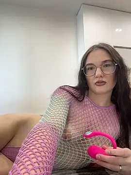 PamelaRuis69 online show from 25, 5, 2026