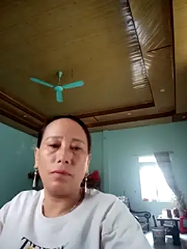 Snapshot of JenyLy68 chatting on 3, 3, 2026 JenyLy68 online show from 3, 3, 2026