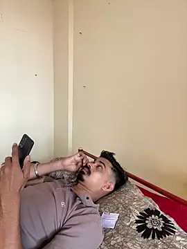 LOVELUST02 online show from 1, 4, 2026