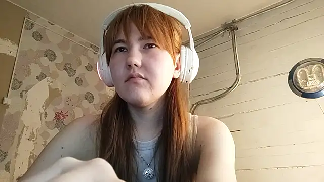 Snapshot of DinaFirebird chatting on 10, 3, 2026 DinaFirebird online show from 10, 3, 2026