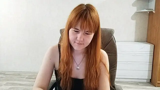 Snapshot of DinaFirebird chatting on 16, 4, 2026 DinaFirebird online show from 16, 4, 2026