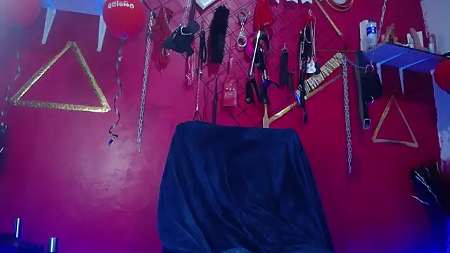 Angel Hot 4 online show from 3, 3, 2026