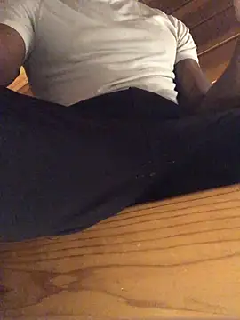 Snapshot of EricSwainn901 chatting on 19, 3, 2026 EricSwainn901 online show from 19, 3, 2026