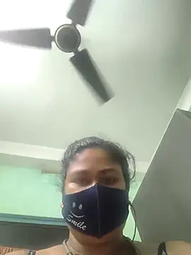 Snapshot of diyadiyanathna chatting on 25, 2, 2026 diyadiyanathna online show from 25, 2, 2026