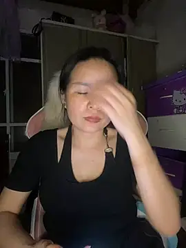 Ivy Trix2 online show from 4, 5, 2026
