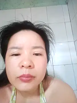 Ivy Trix2 online show from 13, 5, 2026