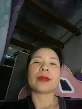 Ivy Trix2 online show from 25, 5, 2026