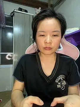Ivy Trix2 online show from 26, 5, 2026