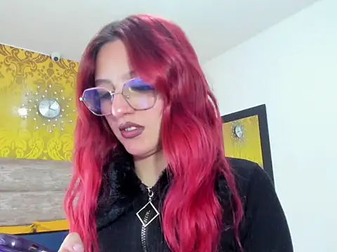 violeethh   online show from 4, 3, 2026