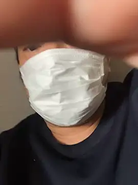 Snapshot of taro0410 chatting on 4, 3, 2026 taro0410 online show from 4, 3, 2026