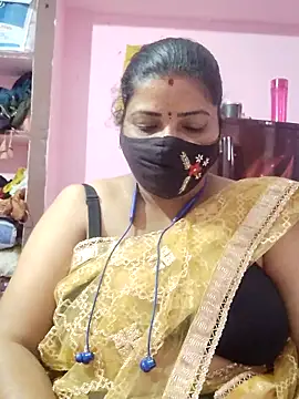 Snapshot of tamil_lathikaaa chatting on 14, 3, 2026 tamil lathikaaa online show from 14, 3, 2026