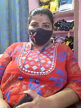 Snapshot of tamil_lathikaaa chatting on 18, 3, 2026 tamil lathikaaa online show from 18, 3, 2026