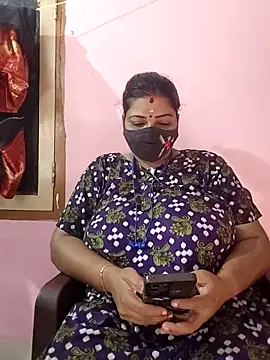 Snapshot of tamil_lathikaaa chatting on 3, 4, 2026 tamil lathikaaa online show from 3, 4, 2026