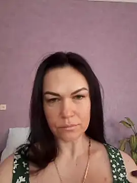 AmyLove471 online show from 5, 3, 2026