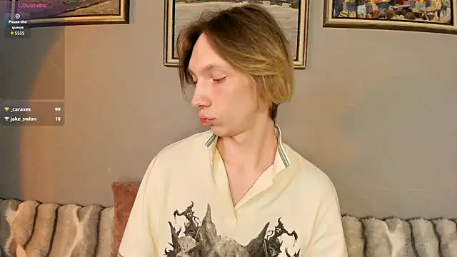 Snapshot of SilverFeral chatting on 2, 4, 2026 SilverFeral online show from 2, 4, 2026