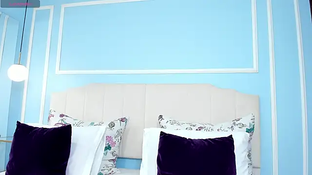 raquel mooon online show from 3, 3, 2026