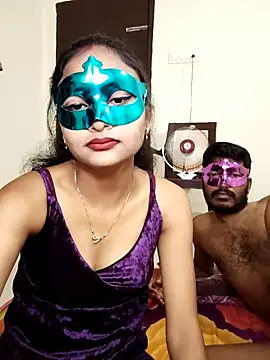 Snapshot of Sweet_Cpl_ chatting on 8, 3, 2026 Sweet Cpl online show from 8, 3, 2026