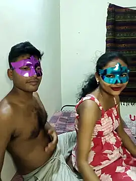 Snapshot of Sweet_Cpl_ chatting on 13, 3, 2026 Sweet Cpl online show from 13, 3, 2026