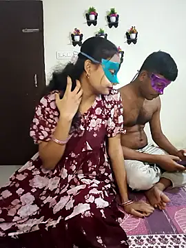 Snapshot of Sweet_Cpl_ chatting on 15, 3, 2026 Sweet Cpl online show from 15, 3, 2026