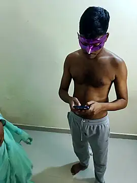 Snapshot of Sweet_Cpl_ chatting on 16, 3, 2026 Sweet Cpl online show from 16, 3, 2026