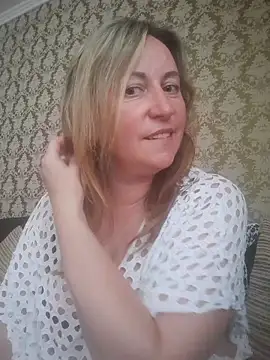 Snapshot of ChristinaYork chatting on 19, 6, 2026 ChristinaYork online show from 19, 6, 2026