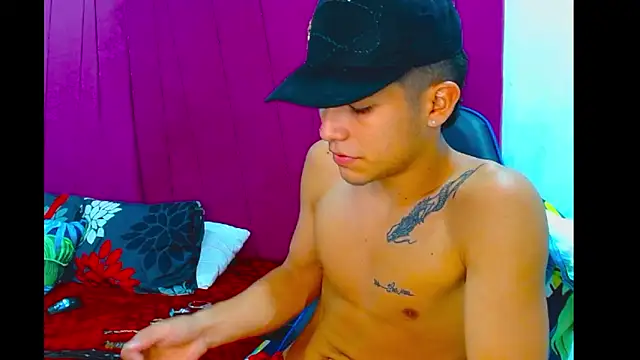 Snapshot of pipe_hot04 chatting on 22, 3, 2026 pipe hot04 online show from 22, 3, 2026