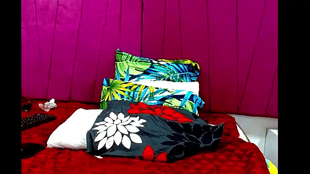 Snapshot of pipe_hot04 chatting on 27, 3, 2026 pipe hot04 online show from 27, 3, 2026