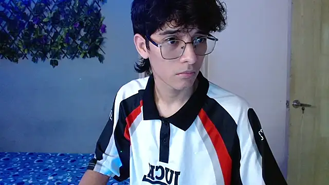 Snapshot of noah_millerx chatting on 9, 3, 2026 noah millerx online show from 9, 3, 2026