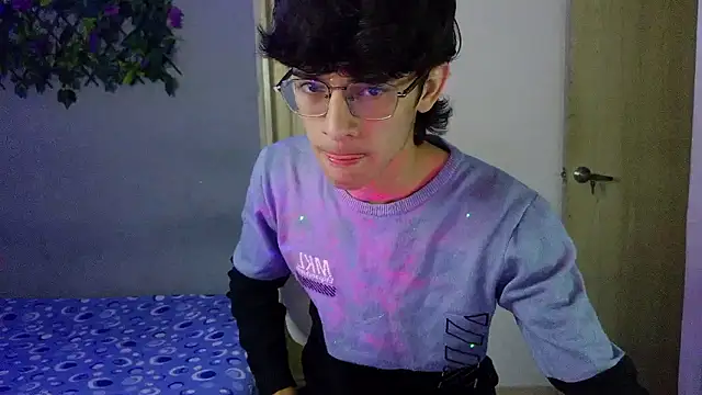 Snapshot of noah_millerx chatting on 14, 3, 2026 noah millerx online show from 14, 3, 2026